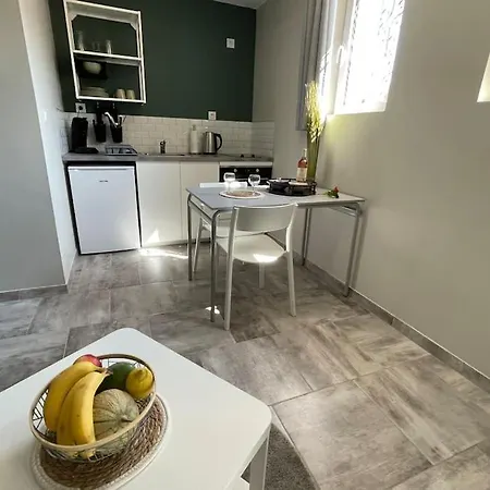 Nid Catalan Climatise Jardin Centre-ville פרפיניין